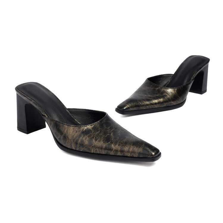 Graceful Orthopedic Sandals for Modern Look