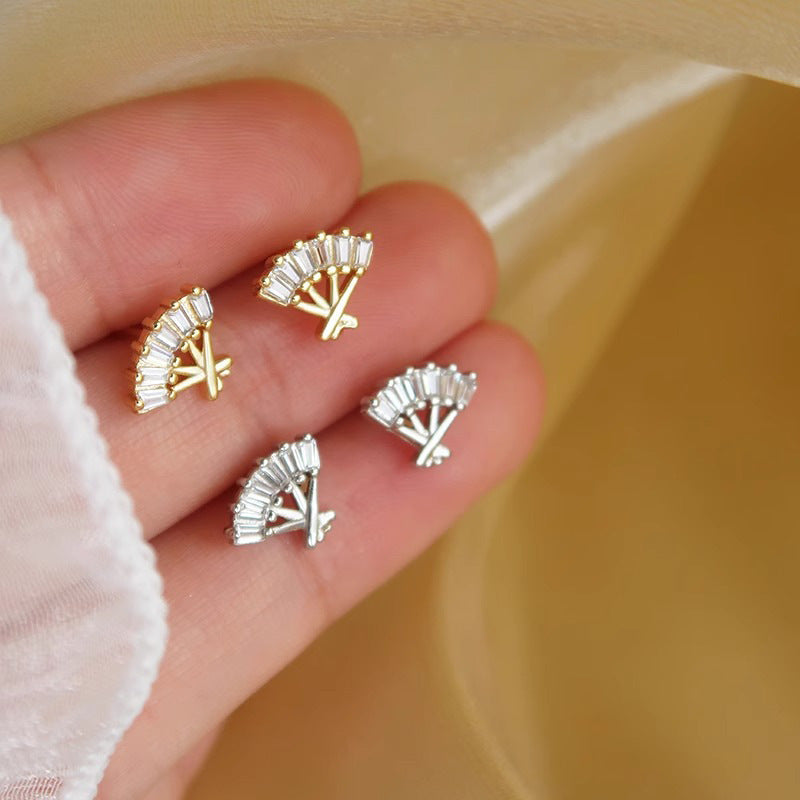 Stunning Earring for Daily Wear
