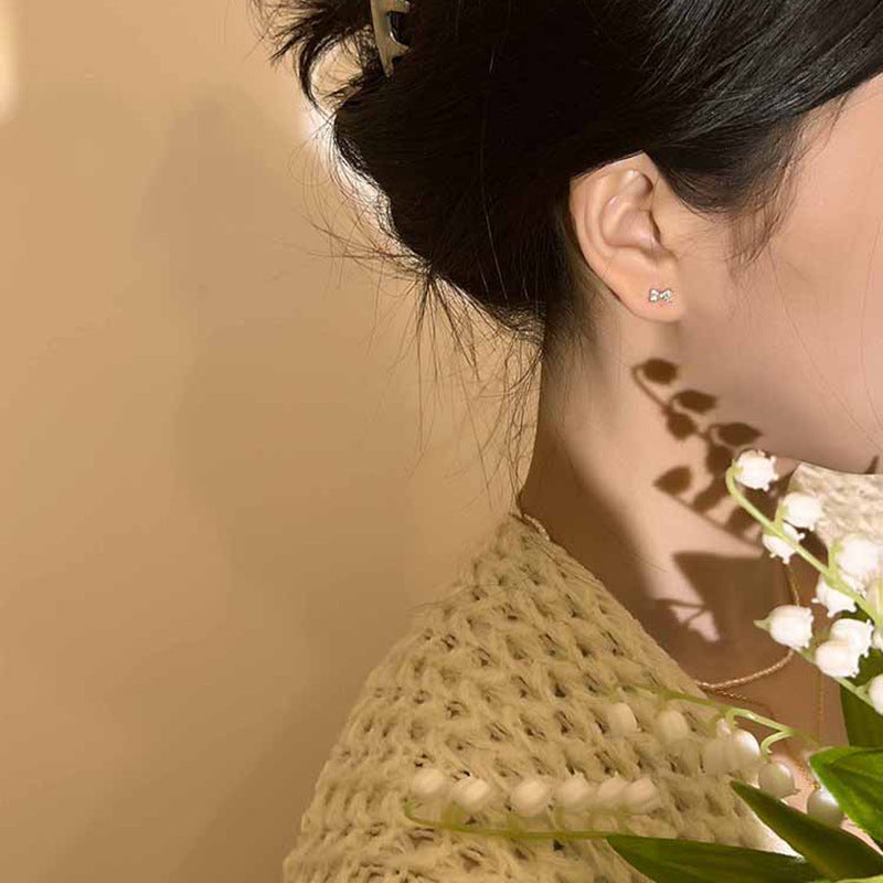 Beautiful Earring with Unique Style
