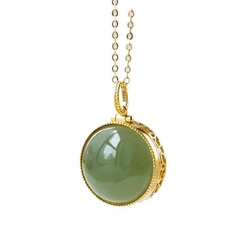 Charming Gold Necklace for Any Occasion