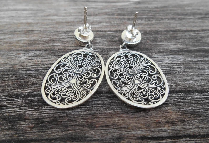 Vintage Handmade Earring