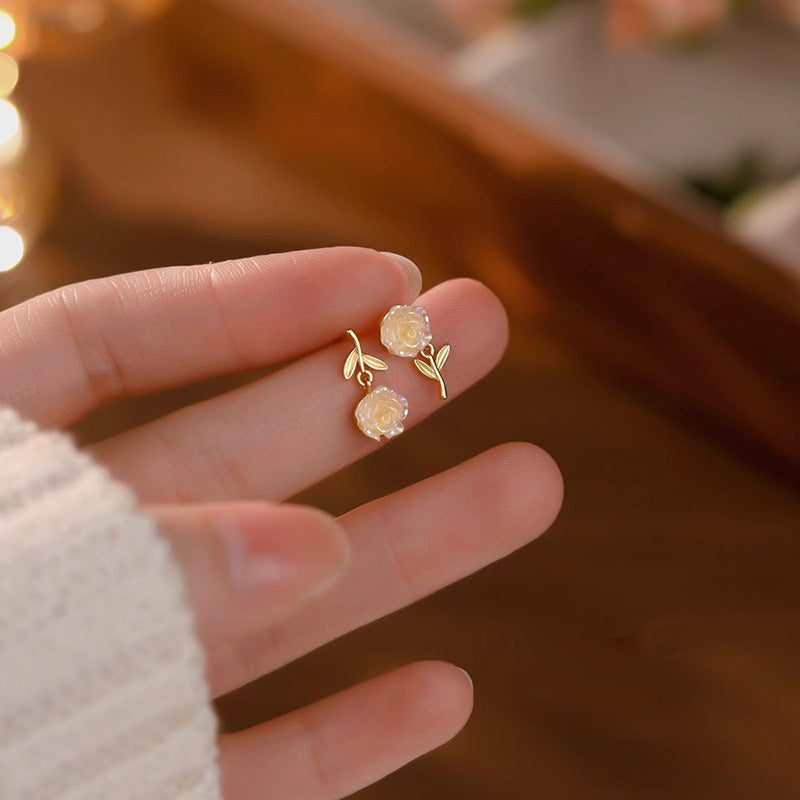 Stunning Earring for Daily Wear