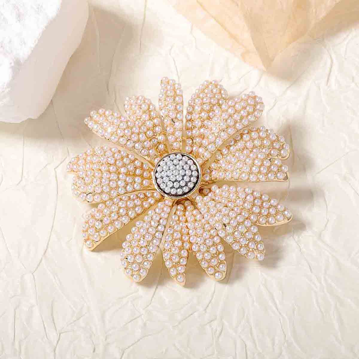 Charming Piece for Any Occasion