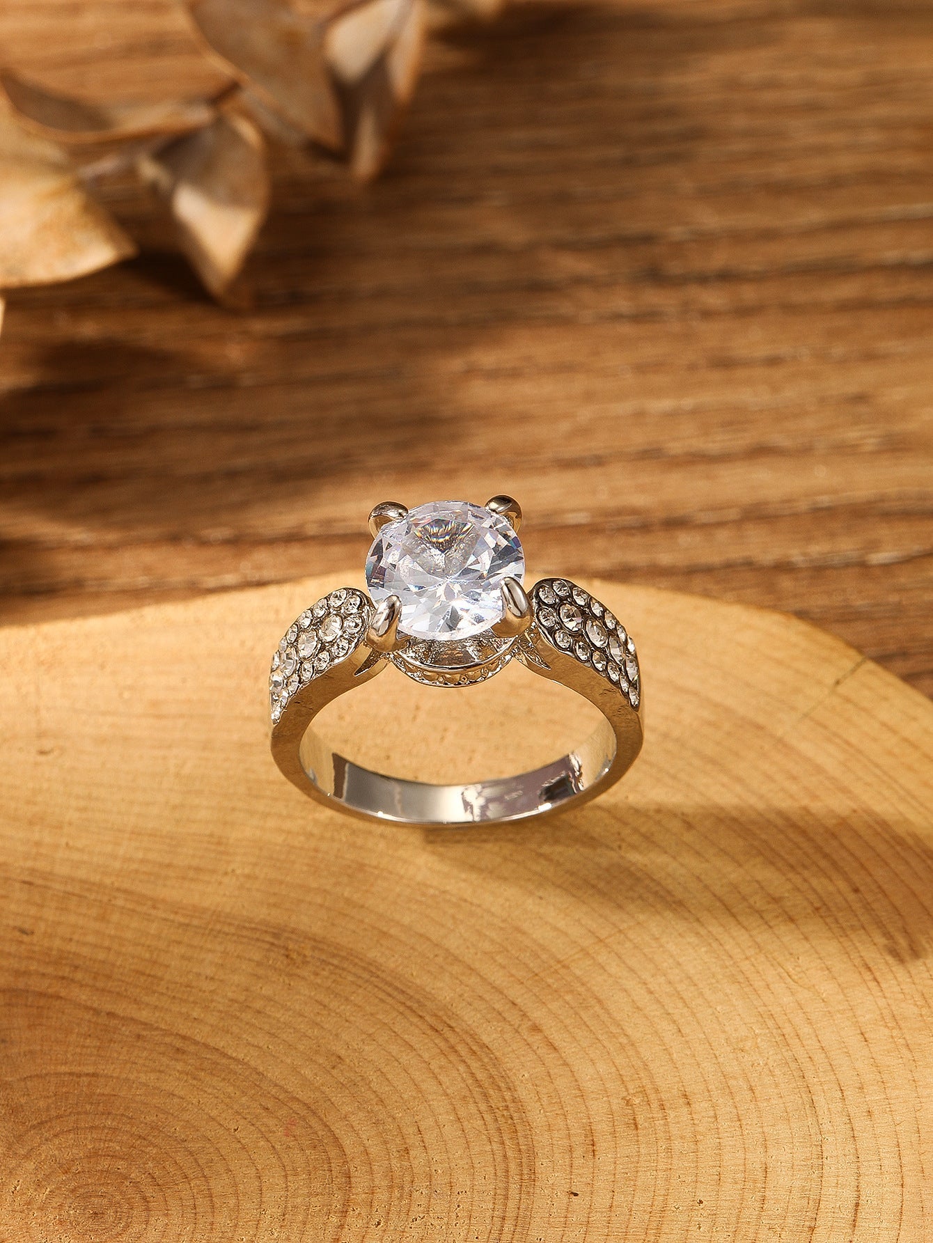 Elegant Ring for Every Occasion