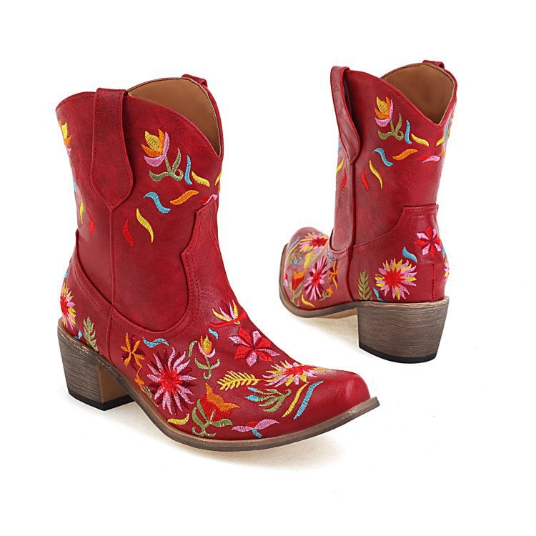 Graceful Orthopedic Boots for Modern Look