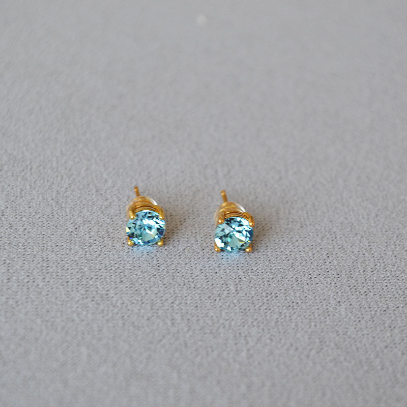 Stunning Silver Earring for Daily Wear