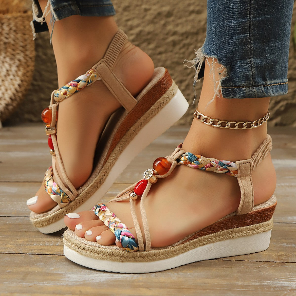 Chic Orthopedic Sandals with Unique Design