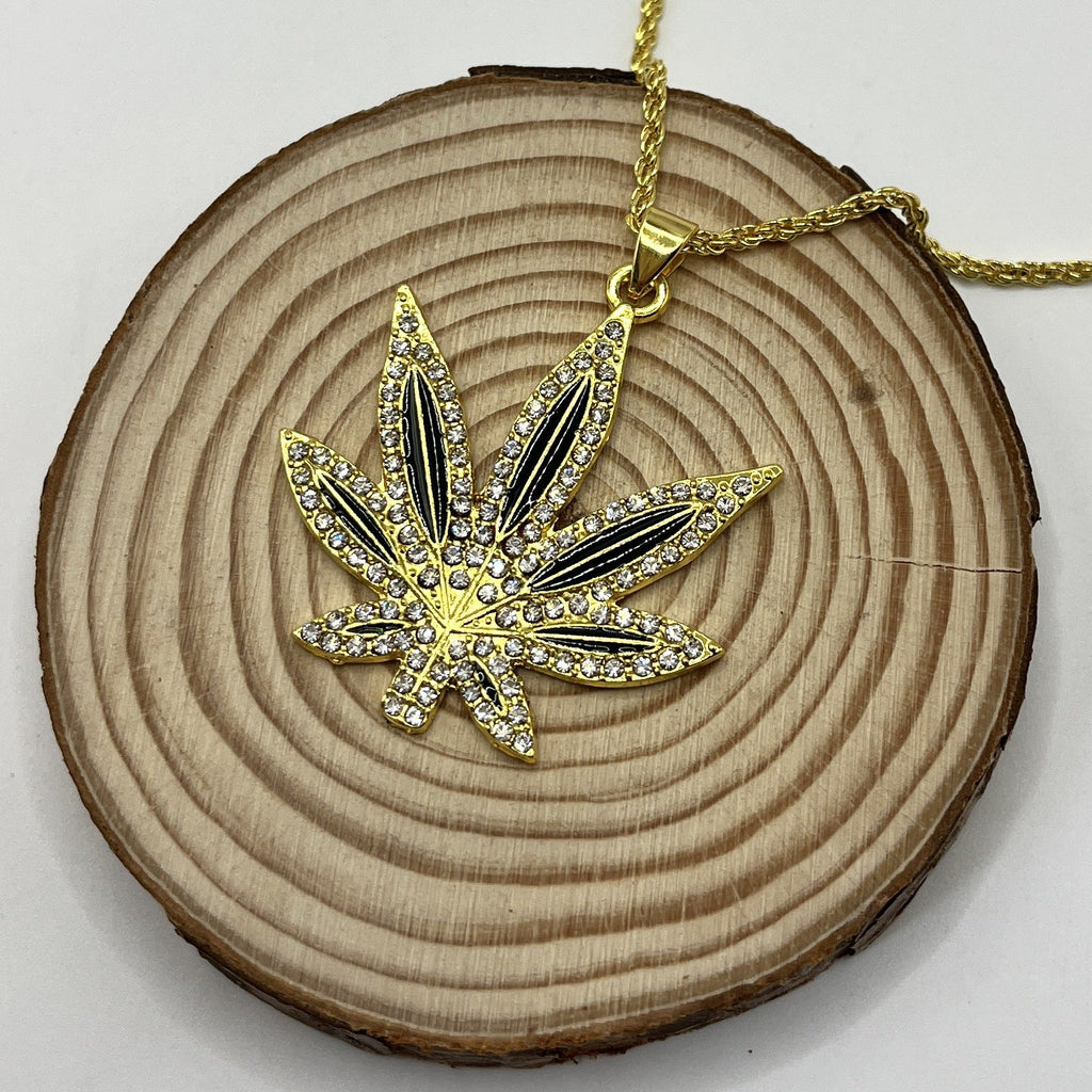 Stunning Necklace for Daily Wear