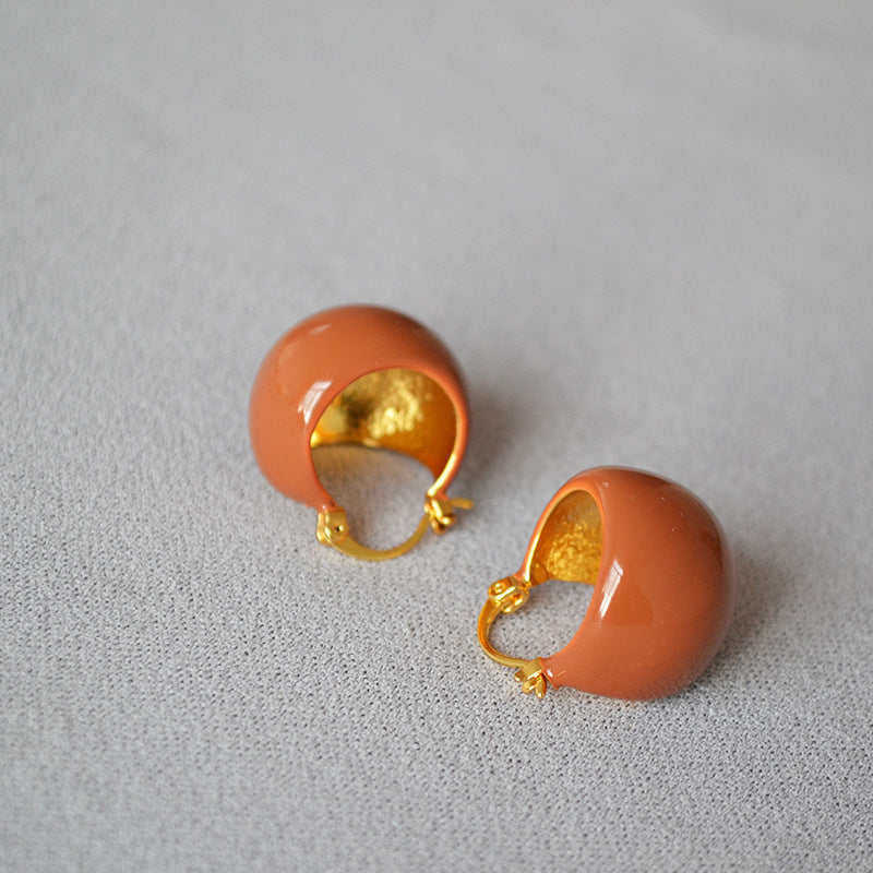 Beautiful Gold Earring with Unique Style