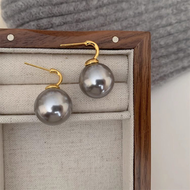 Elegant Pearl Earring for Every Occasion