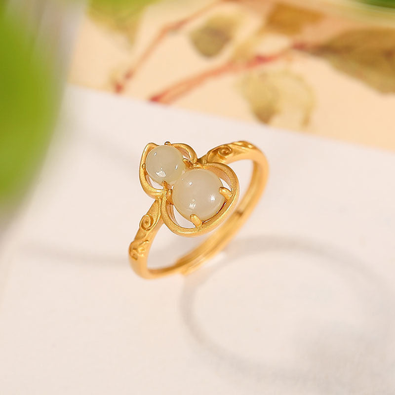 Charming Silver Ring for Any Occasion