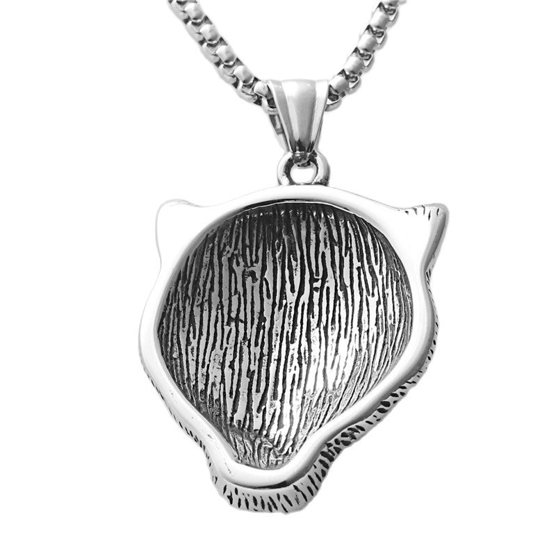 Elegant Pendant for Every Occasion