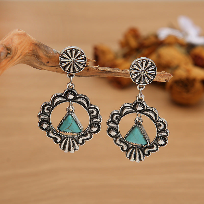 Vintage Handmade Earring
