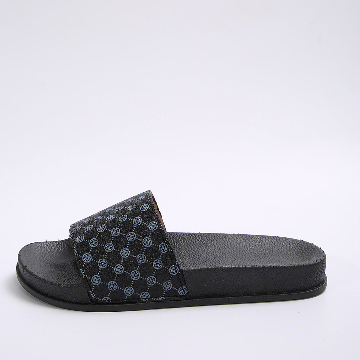 Graceful Orthopedic Sandals for Modern Look