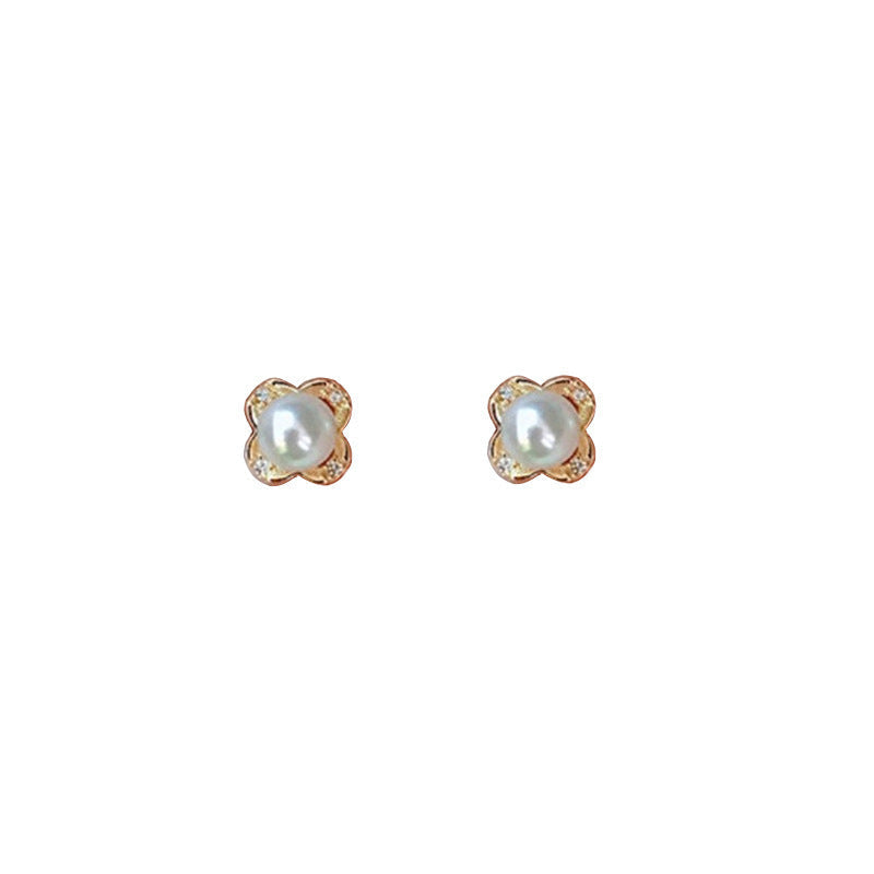 Delicate Artisan Pearl Earring