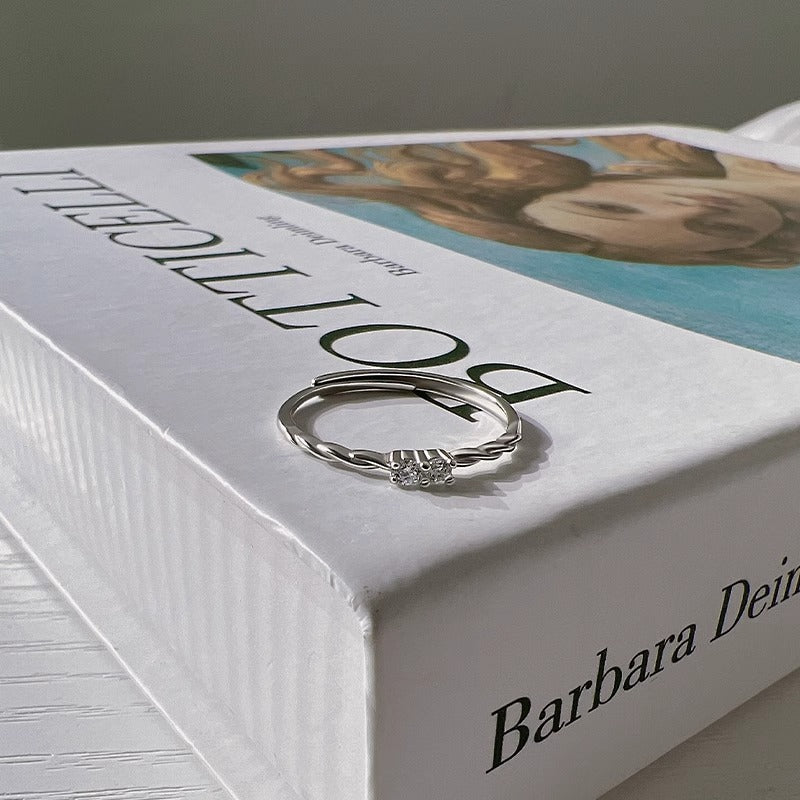Elegant Ring for Every Occasion