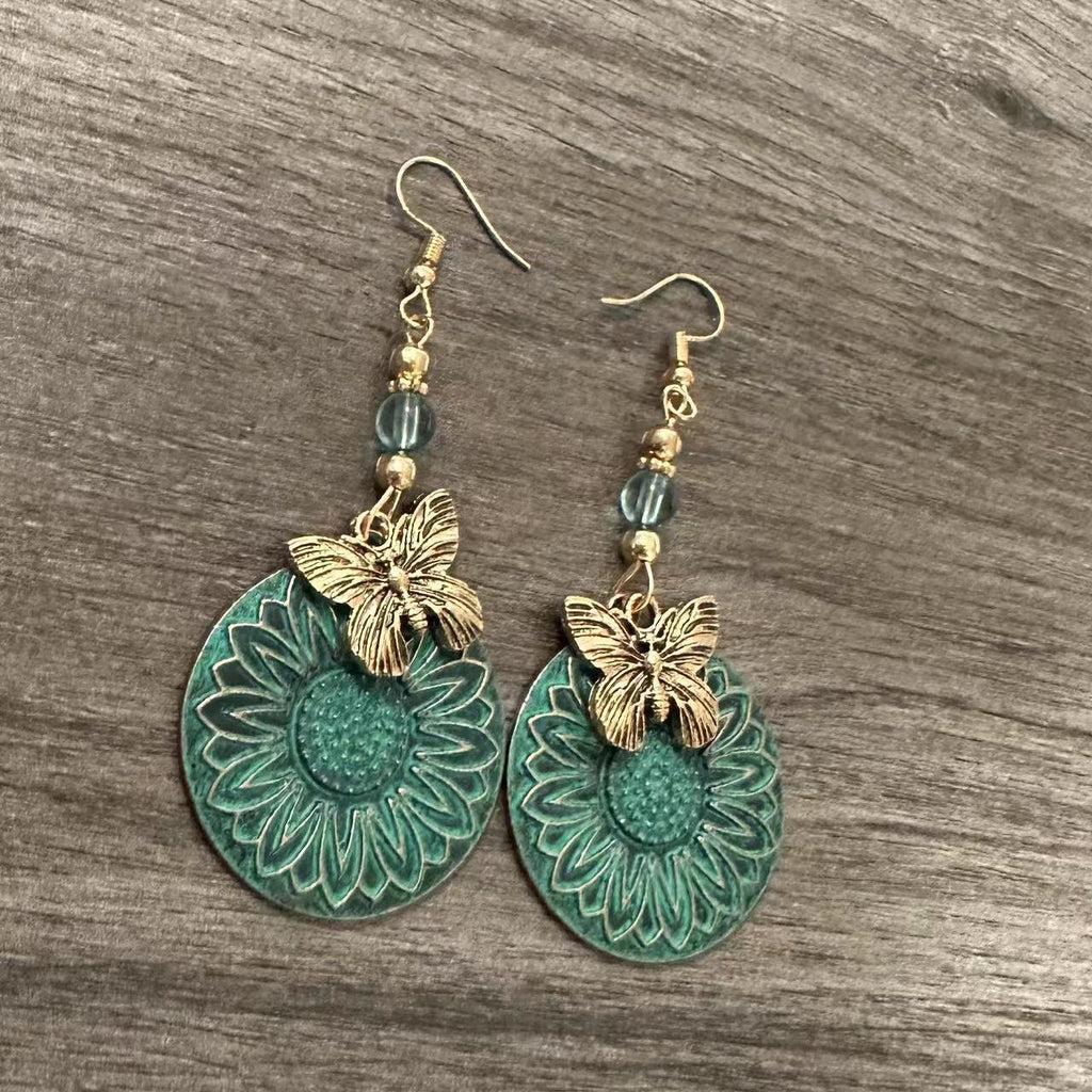 Beautiful Earring with Unique Style