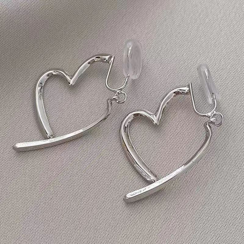 Elegant Silver Ring for Every Occasion