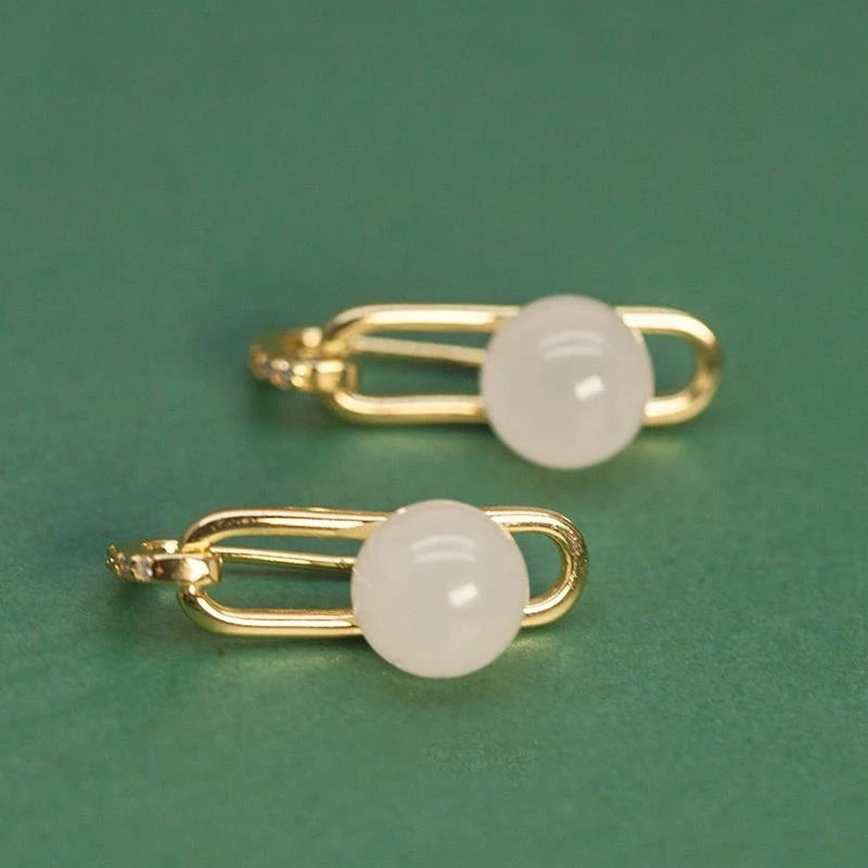 Elegant Silver Earring for Every Occasion