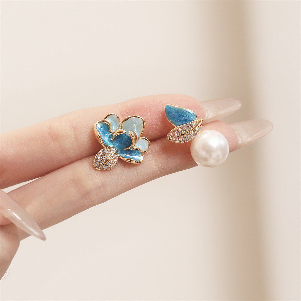 Classic Pearl Earring with Timeless Appeal