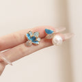 Classic Pearl Earring with Timeless Appeal