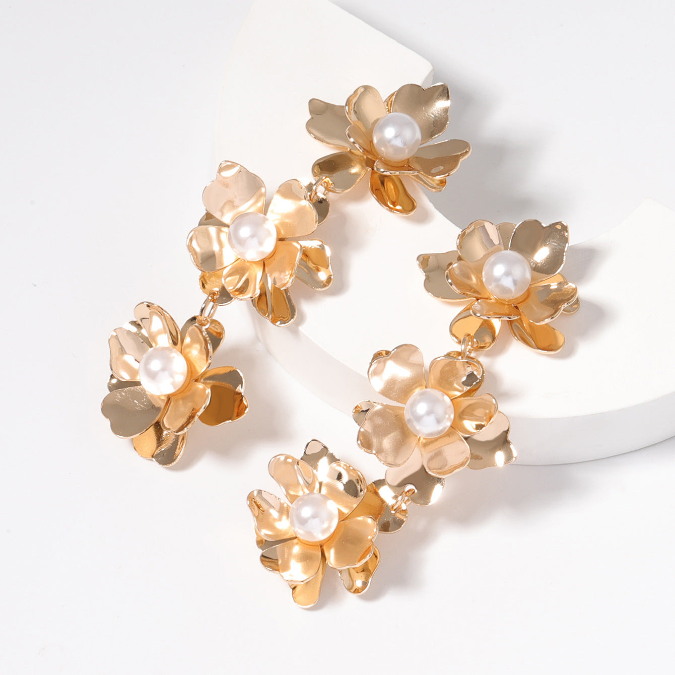 Stunning Pearl Earring for Daily Wear