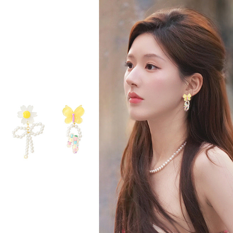 Stunning Earring for Daily Wear