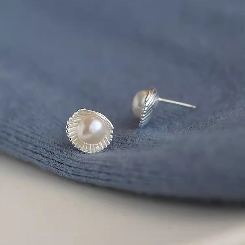 Elegant Pearl Earring for Every Occasion