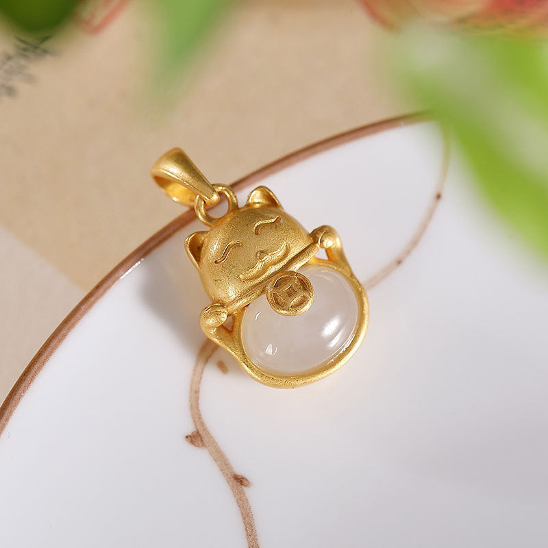 Classic Gold Necklace with Timeless Appeal