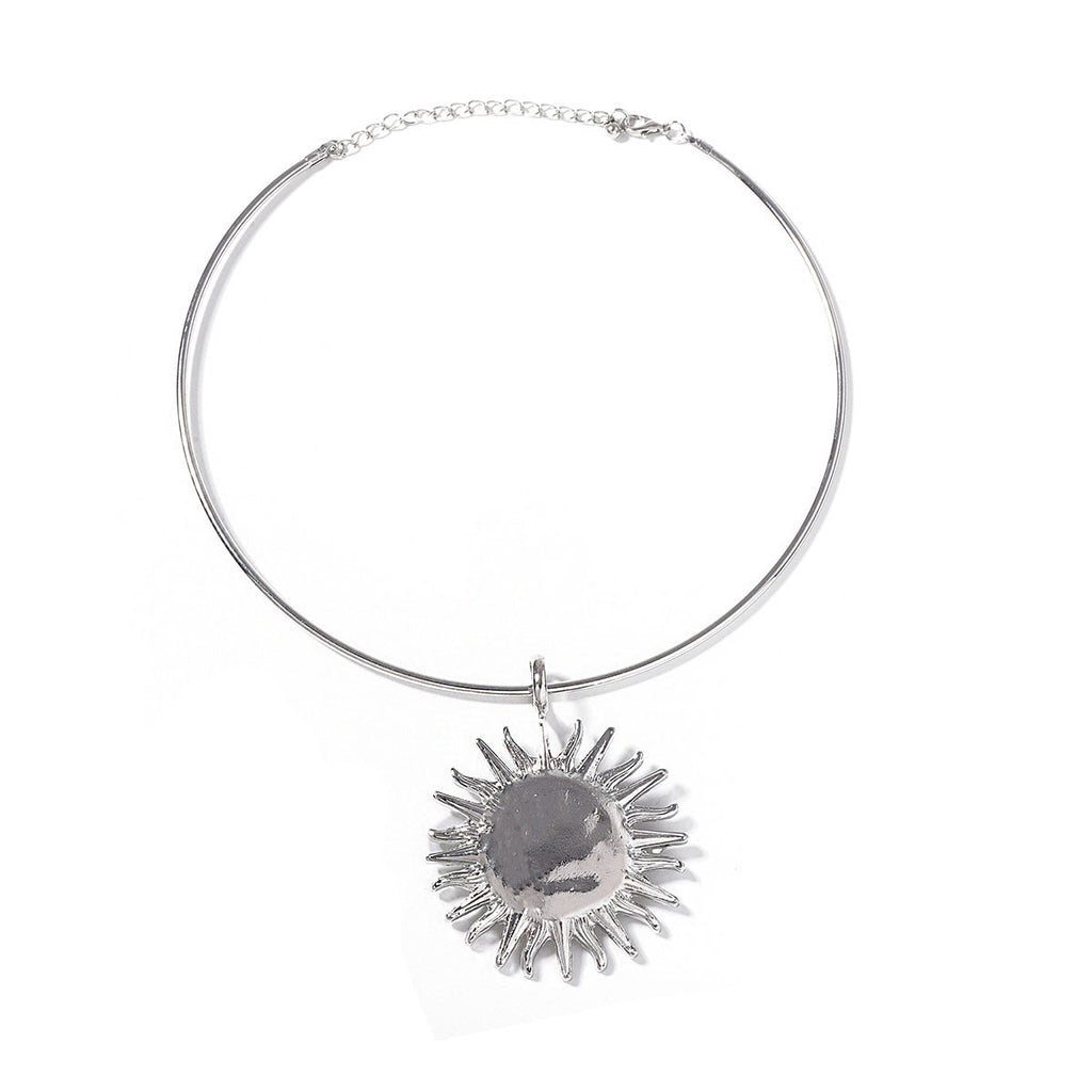 Charming Pendant for Any Occasion