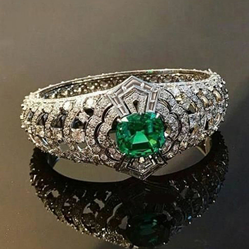 Classic Ring with Timeless Appeal