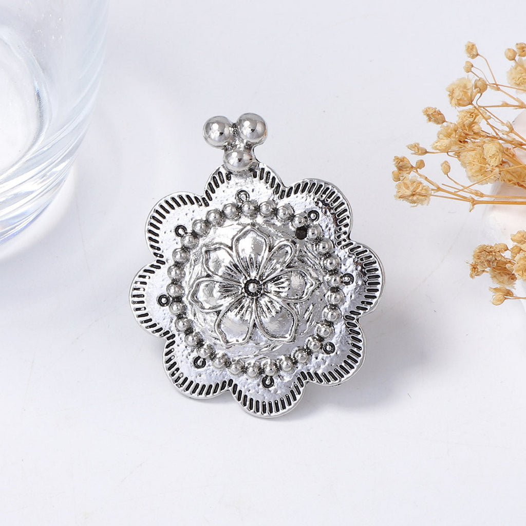 Elegant Piece for Every Occasion