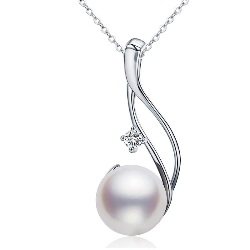 Vintage Handmade Pearl Necklace