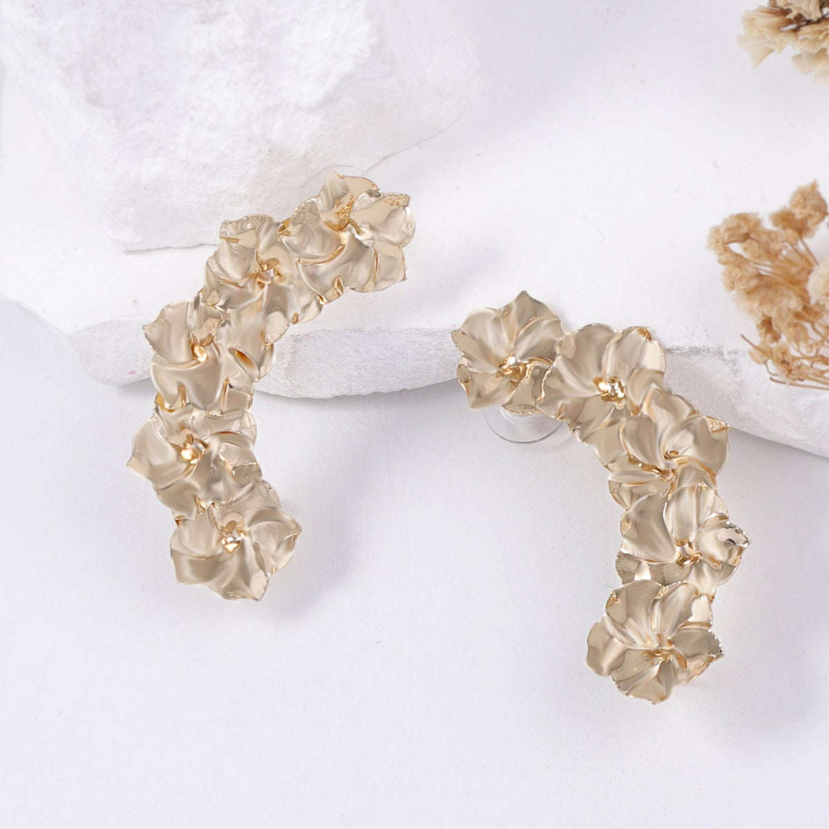Stunning Earring for Daily Wear