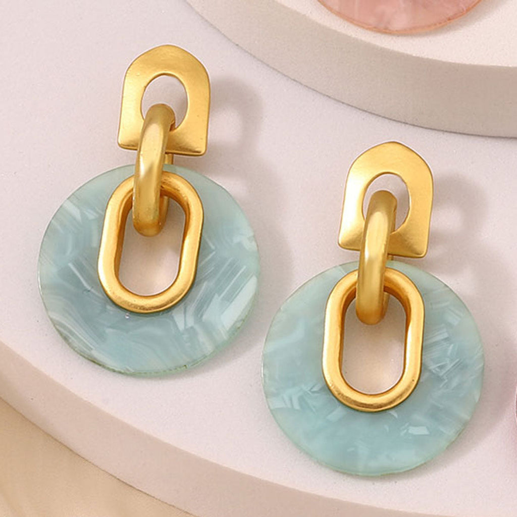 Classic Earring with Timeless Appeal