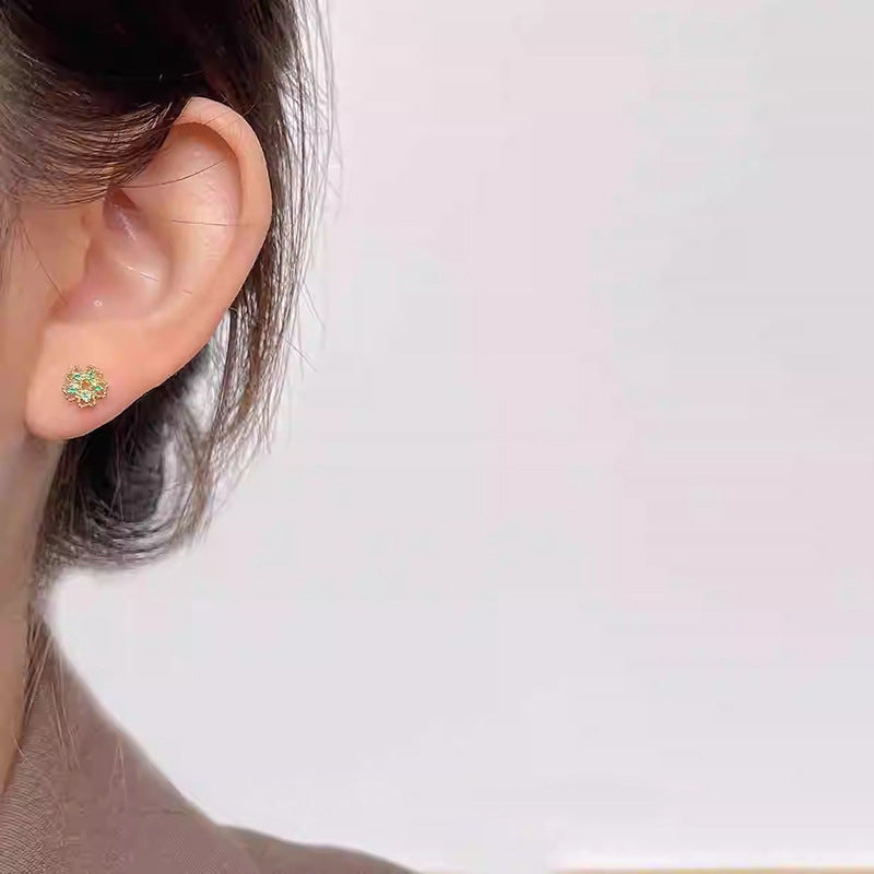 Romantic Earring for Special Moments