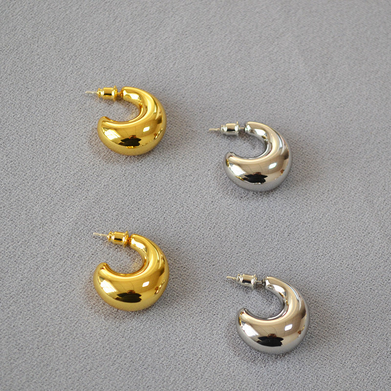 Stunning Gold Earring for Daily Wear