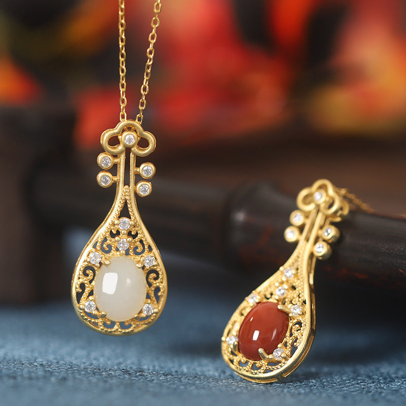 Beautiful Silver Pendant with Unique Style