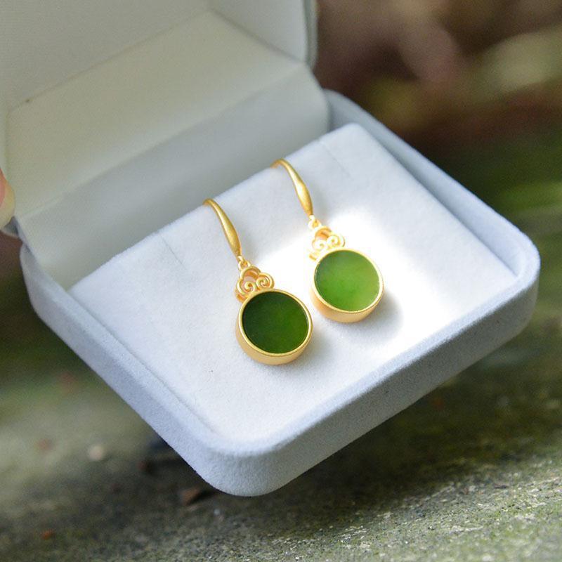 Stunning Gold Earring for Daily Wear