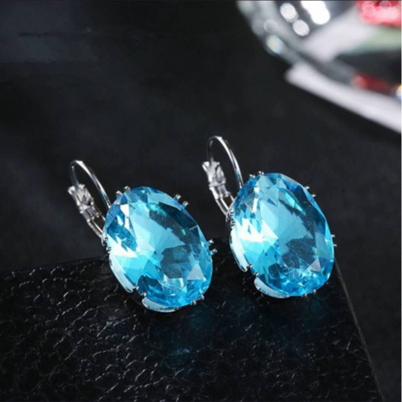 Elegant Earring for Every Occasion