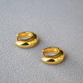 Romantic Gold Earring for Special Moments