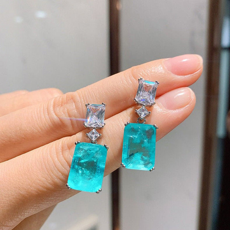 Romantic Earring for Special Moments