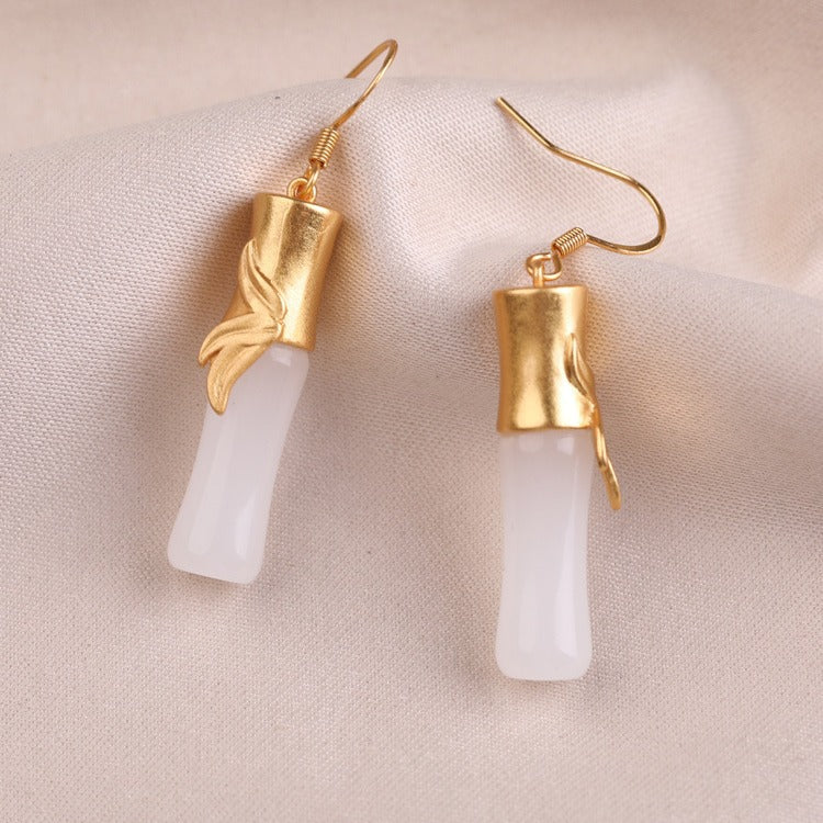 Elegant Gold Earring for Every Occasion