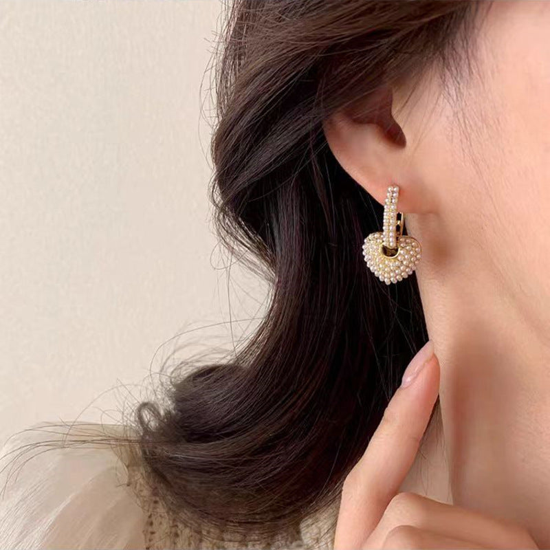 Stunning Pearl Earring for Daily Wear