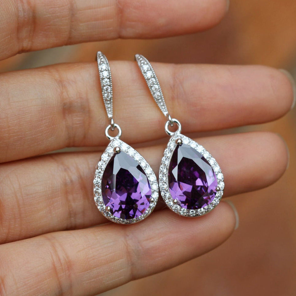 Charming Earring for Any Occasion