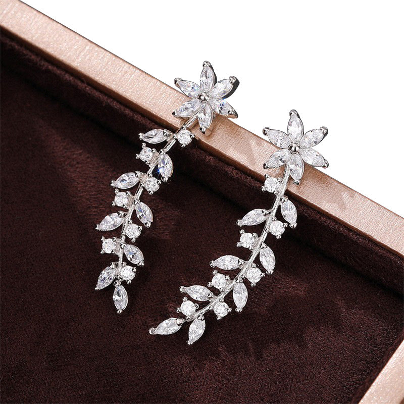 Stunning Earring for Daily Wear