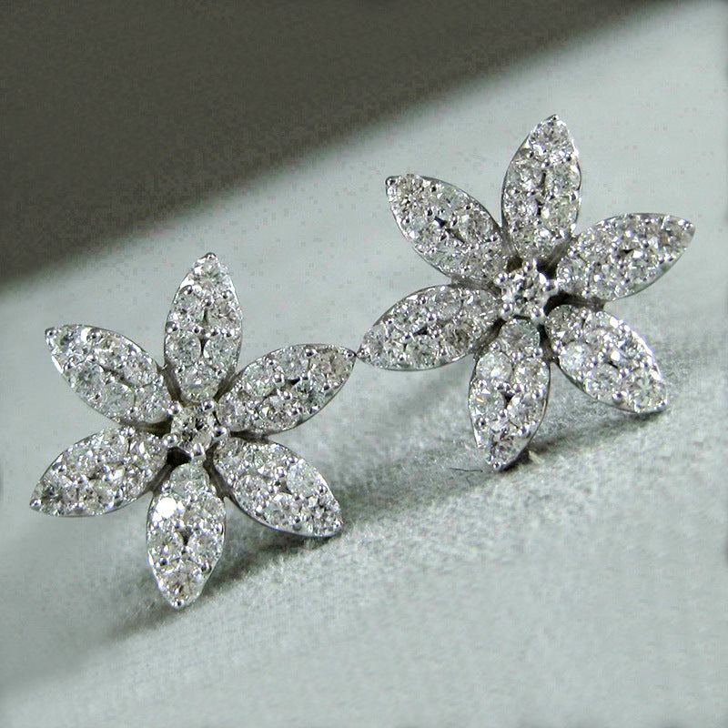 Classic Earring with Timeless Appeal
