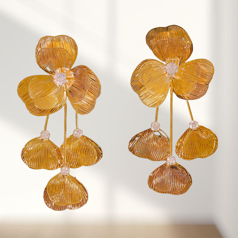 Charming Piece for Any Occasion