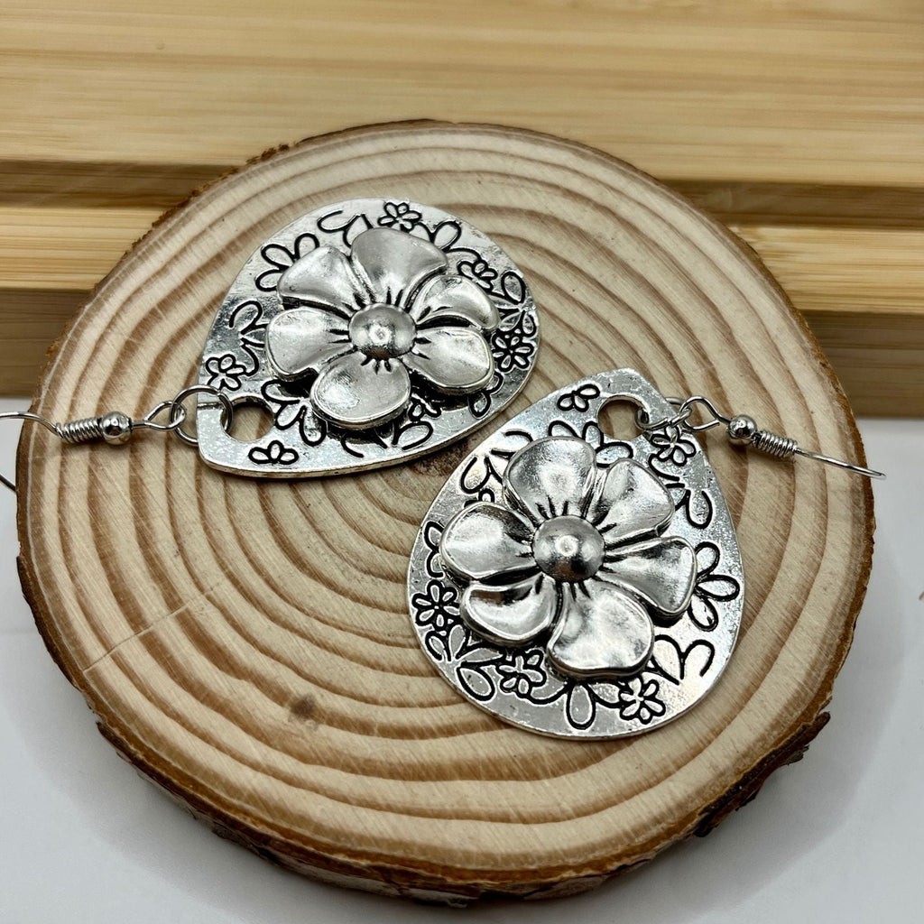 Romantic Earring for Special Moments