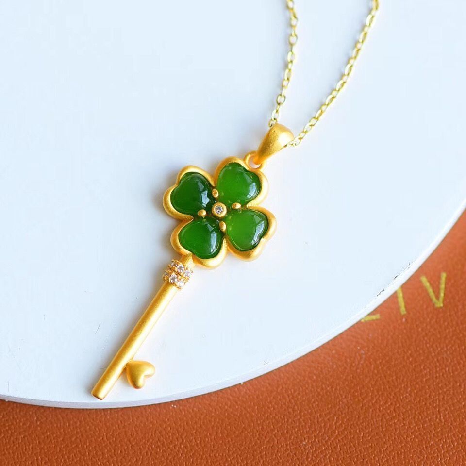 Romantic Silver Pendant for Special Moments